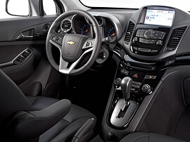 Chevrolet Orlando 1.8 AT LT+: салон, руль