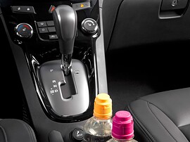 Chevrolet Orlando 1.8 AT LT+: салон