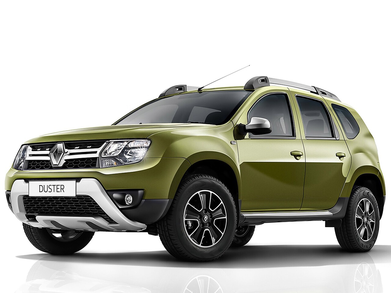 Renault Duster (I поколение рестайлинг, 2015 - 2021 г.в.): вид спереди сбоку