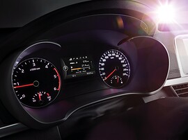 KIA Optima седан 2.0 AT Luxe: щиток приборов