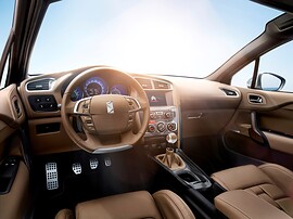 Citroen DS4 (I поколение, 2012 - 2016 г.в.): салон, руль