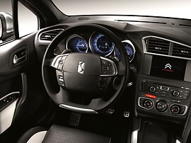 Citroen DS4 (I поколение, 2012 - 2016 г.в.): салон, руль