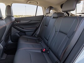 Subaru XV (V поколение, 2017 - 2021 г.в.): салон