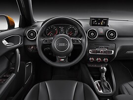 Audi A1 хэтчбек 5-дв. 1.4 TFSI MT Attraction: салон