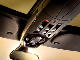 Citroen DS5 (I поколение, 2011 - 2015 г.в.): салон