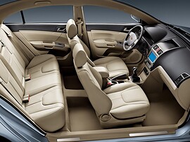 Geely Emgrand седан 1.8 MT Luxury: салон