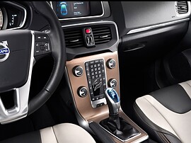 Volvo V40 Cross Country 1.5 T3 AT Kinetic: салон