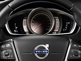 Volvo V40 Cross Country 1.5 T3 AT Kinetic: руль