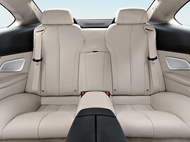 BMW 6-я серия купе 4.4i xDrive AT 650i: салон, задний ряд