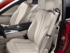 BMW 6-я серия купе 4.4i xDrive AT 650i: переднее сиденье
