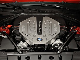 BMW 6-я серия купе 4.4i xDrive AT 650i: двигатель