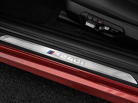 BMW 2 купе 3.0 AT Base (M240i xDrive): порог двери