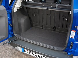 Ford EcoSport 1.6 MT Trend: багажник