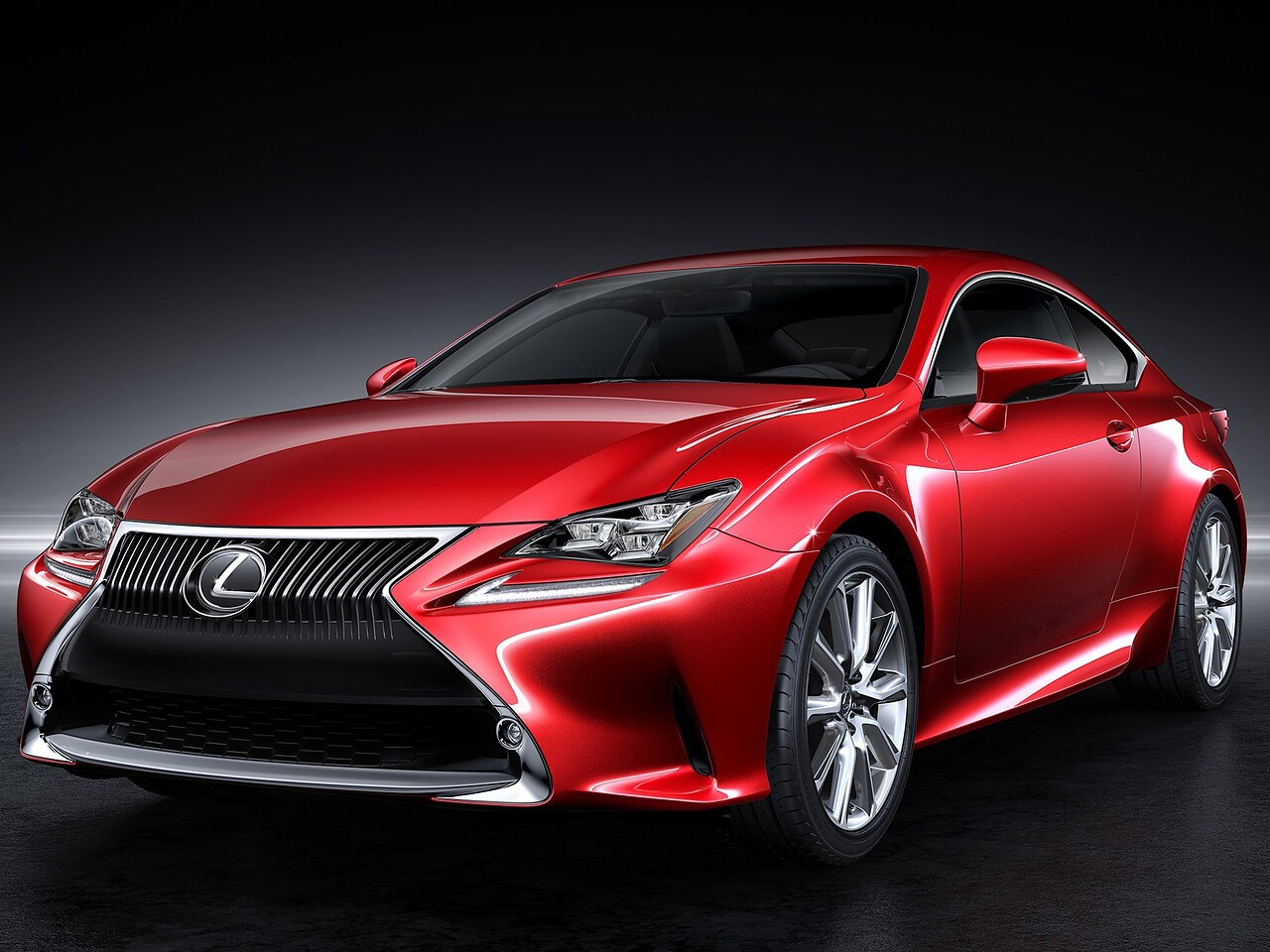 Lexus RC (I поколение, 2014 - 2016 г.в.): вид спереди сбоку