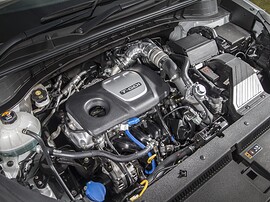 Hyundai Tucson (III поколение, 2015 - 2019 г.в.): моторный отсек