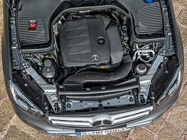 Mercedes-Benz GLC-Класс 2.0 4MATIC AT Premium Plus (GLC 200): моторный отсек