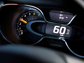 Renault Kaptur 2.0 4x4 MT Style: салон