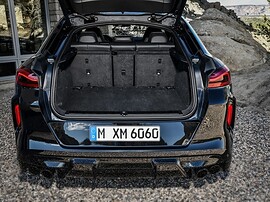 BMW X6 M (F96, 2019 - 2022 г.в.): Открытый пустой багажник