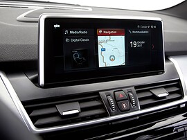 BMW 2 Active Tourer 1.5 AT M Sport: салон