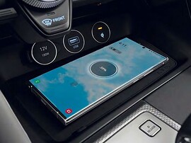 Genesis G70 (I поколение рестайлинг, 2020 - 2022 г.в.): салон
