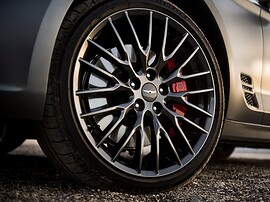Genesis G70 (I поколение рестайлинг, 2020 - 2022 г.в.): колесо