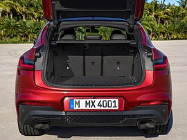 BMW X4 3.0 xDrive AT M Special (M40i): багажник