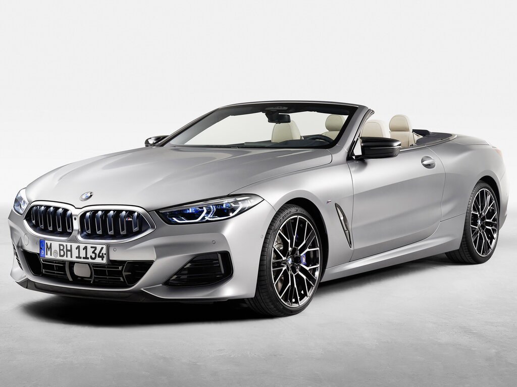 BMW 8-я серия кабриолет (G14 рестайлинг, 2022 - 2022 г.в.): вид спереди сбоку