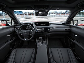 Lexus UX 2.0 AT #live (UX200): салон