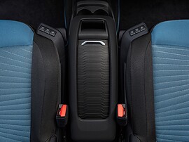 Citroen C4 Grand Spacetourer (I поколение, 2018 - 2020 г.в.): центральная консоль