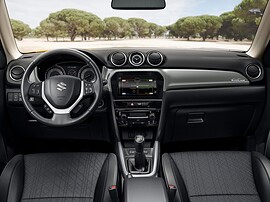 Suzuki Vitara 1.4 AT GLX: салон