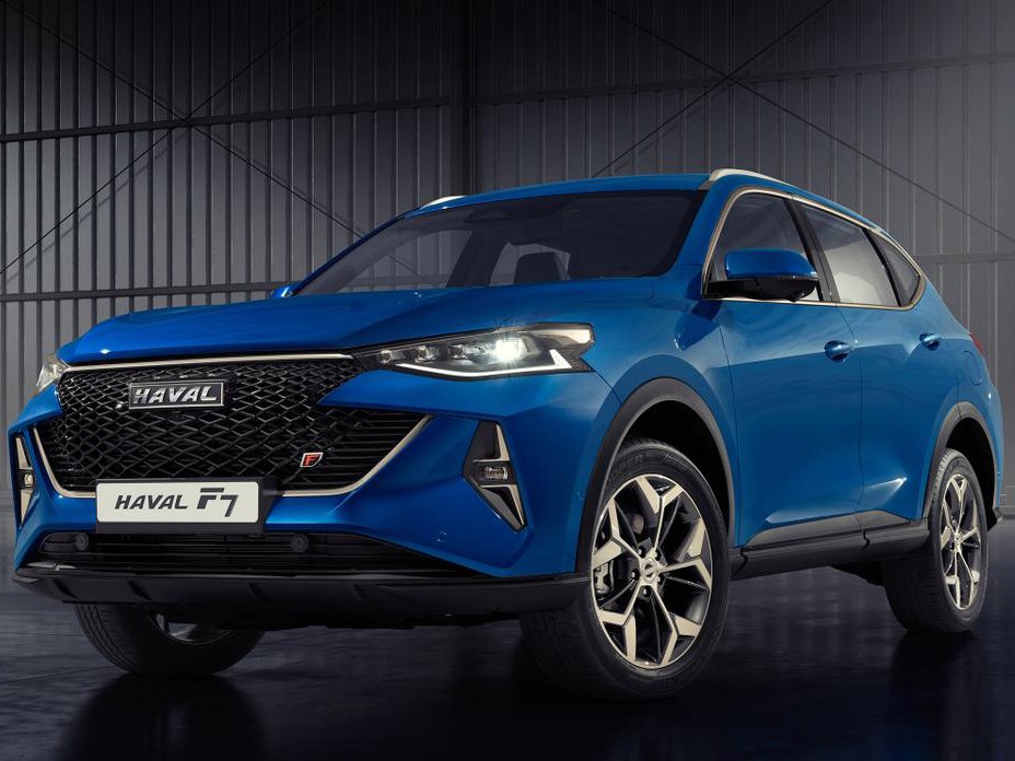 Haval F7 1.5 4x4 AT Elite: вид спереди сбоку