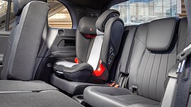 Mercedes-Benz GLB-Класс (X247, 2019 - 2022 г.в.): салон, задний ряд сидений