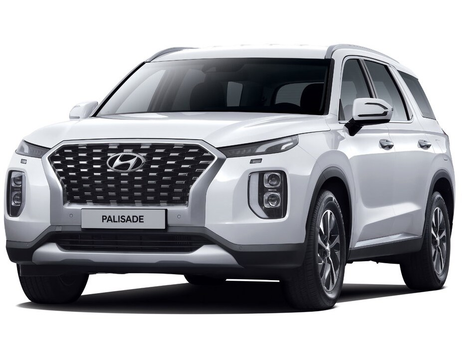 Hyundai Palisade: вид спереди сбоку