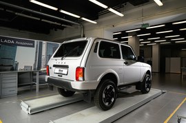 ВАЗ (Lada) Niva Legend 3-дв.: вид сзади сбоку