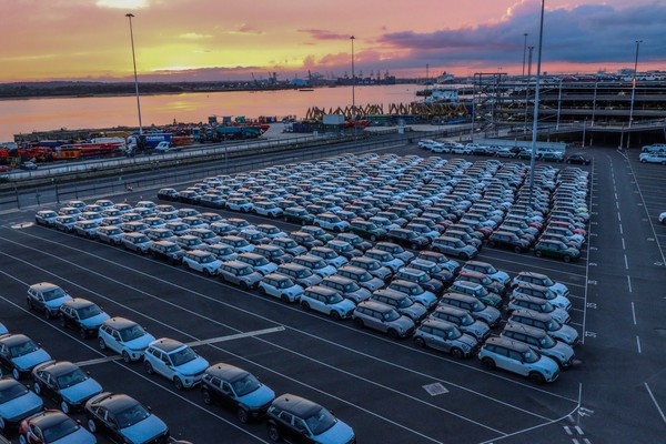 ЕС призвал Британию повысить пошлины на китайские автомобили
