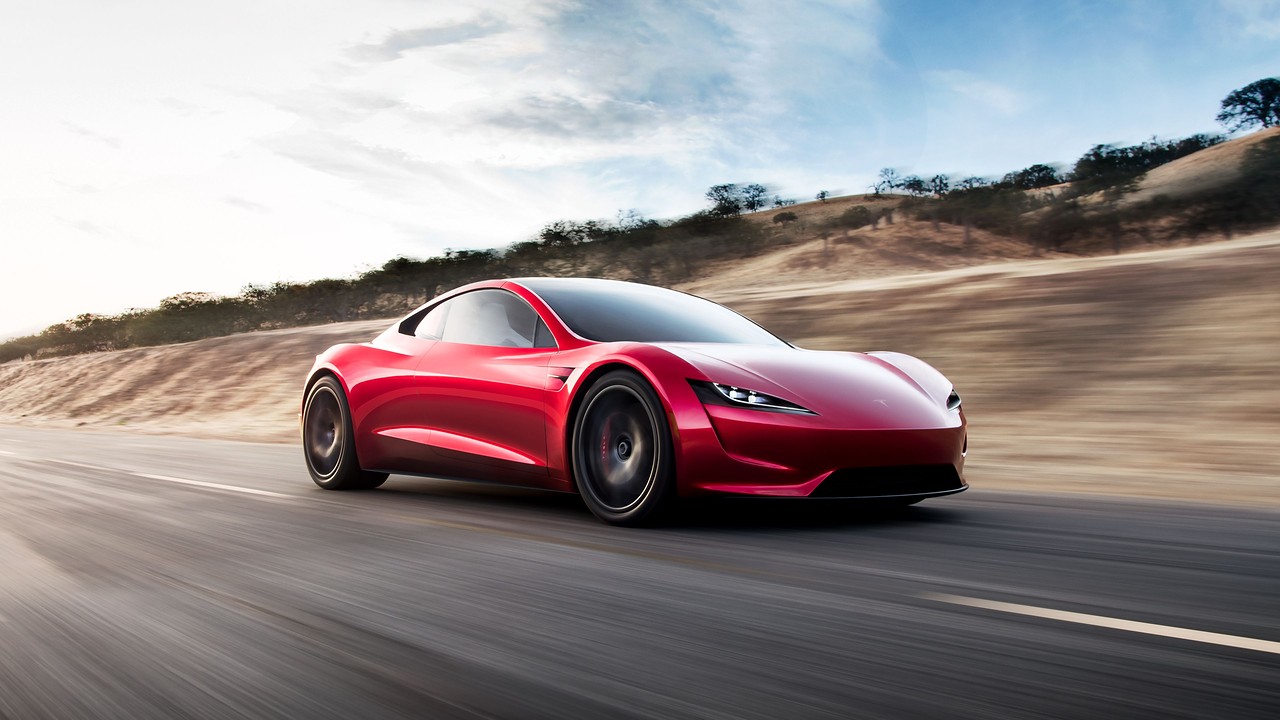 Tesla покажет новый Roadster 1 октября