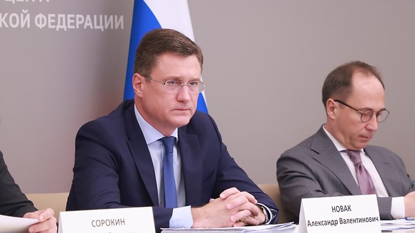 Власти готовят меры на случай обострения ситуации с топливом